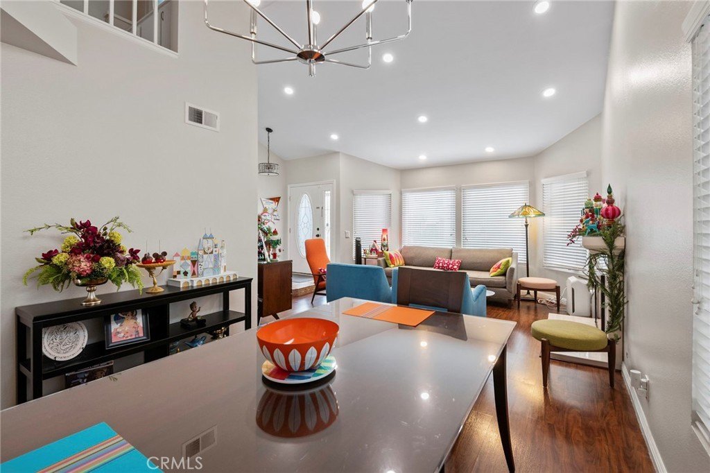 Lake Forest, California, 92630, United States, 3 Bedrooms Bedrooms, ,2.5 BathroomsBathrooms,Residential,Forsale,2009209