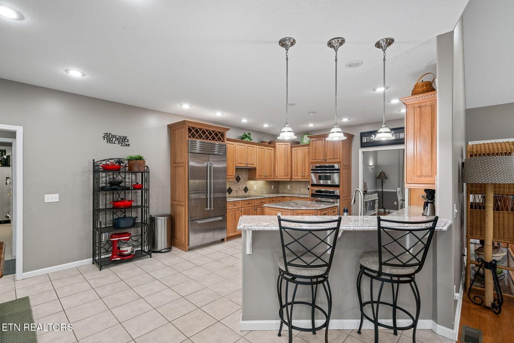 Crossville, Tennessee, 38558, United States, 4 Bedrooms Bedrooms, ,2.5 BathroomsBathrooms,Residential,Forsale,1996605