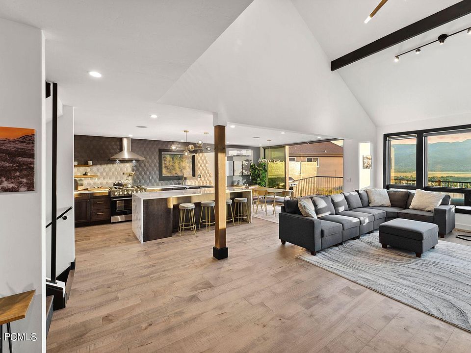 Park City, Utah, 84098, United States, 5 Bedrooms Bedrooms, ,3 BathroomsBathrooms,Residential,Forsale,2000249