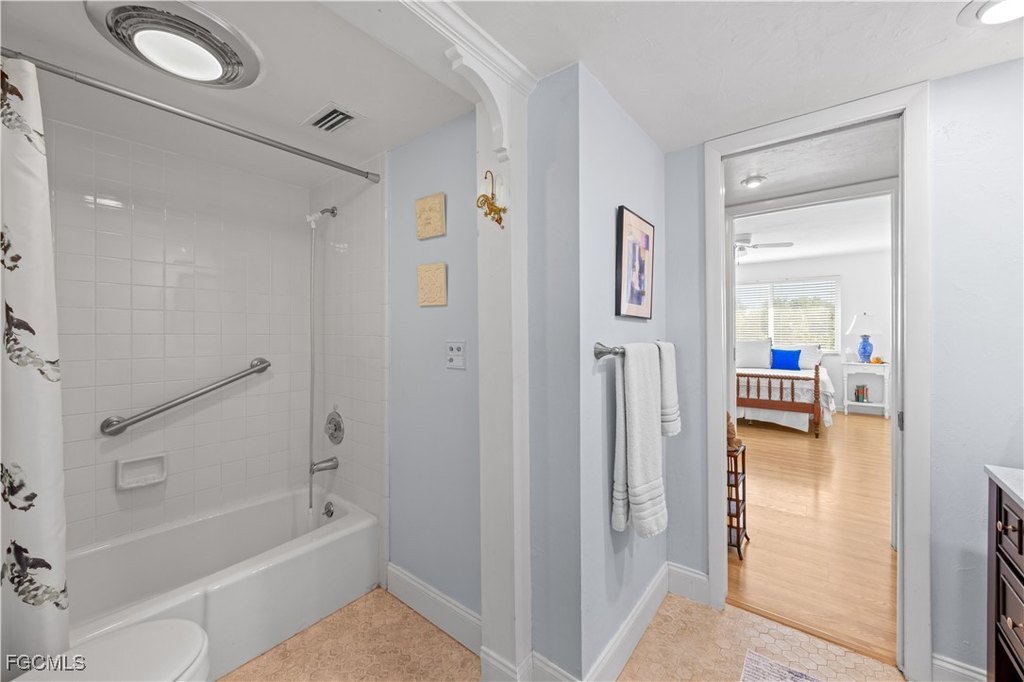 Sanibel, Florida, 33957, United States, 2 Bedrooms Bedrooms, ,2 BathroomsBathrooms,Residential,Forsale,2004790