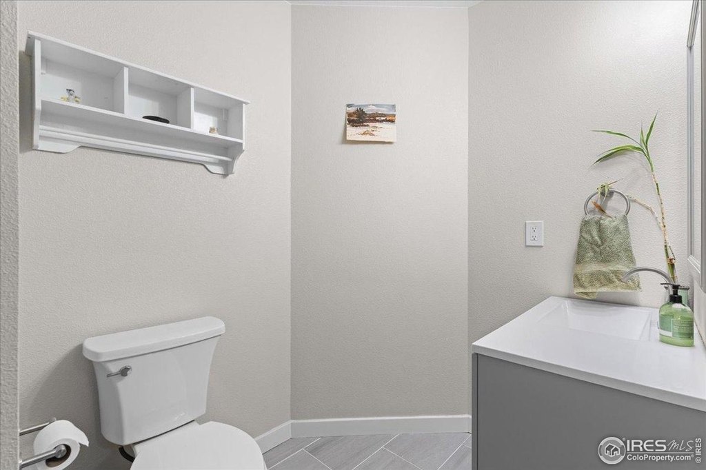 Fort Collins, Colorado, 80524, United States, 5 Bedrooms Bedrooms, ,3 BathroomsBathrooms,Residential,Forsale,2009197