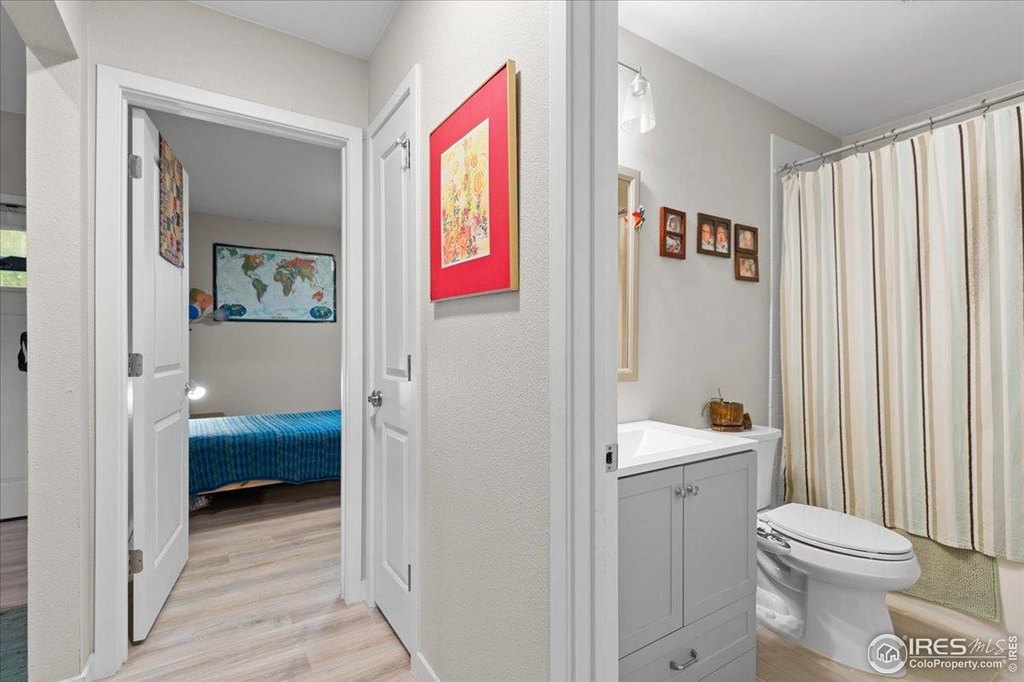 Fort Collins, Colorado, 80524, United States, 5 Bedrooms Bedrooms, ,3 BathroomsBathrooms,Residential,Forsale,2009197