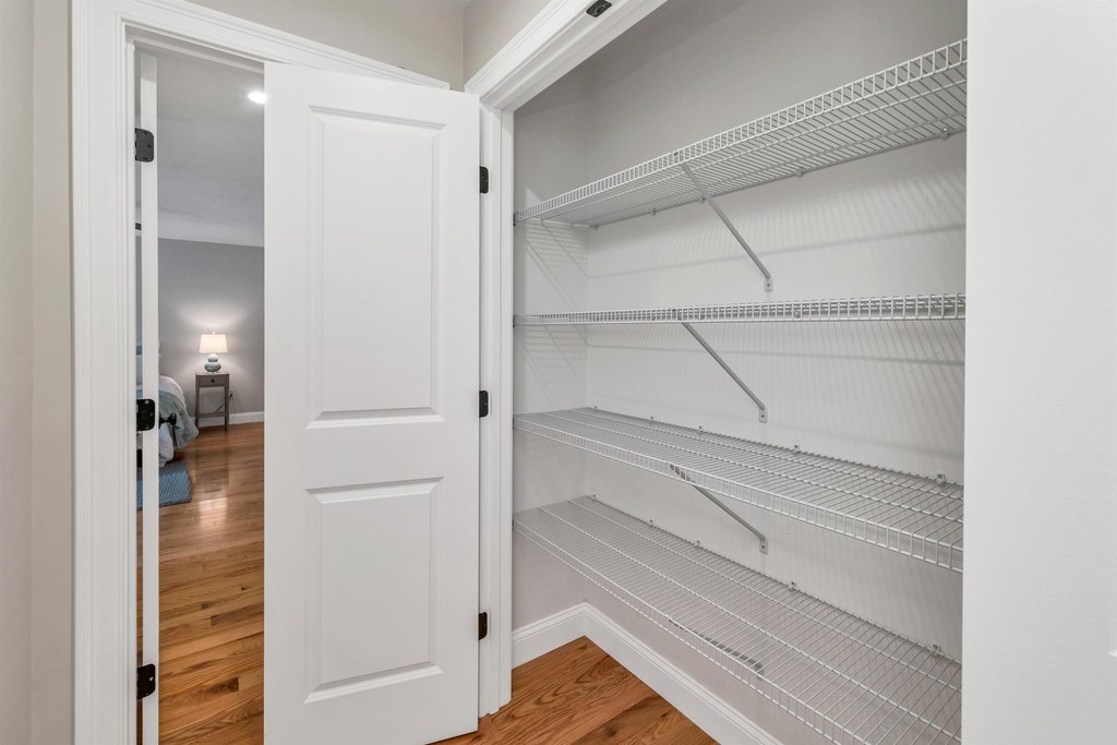 Meredith, New Hampshire, 03253, United States, 4 Bedrooms Bedrooms, ,2.5 BathroomsBathrooms,Residential,Forsale,2011245