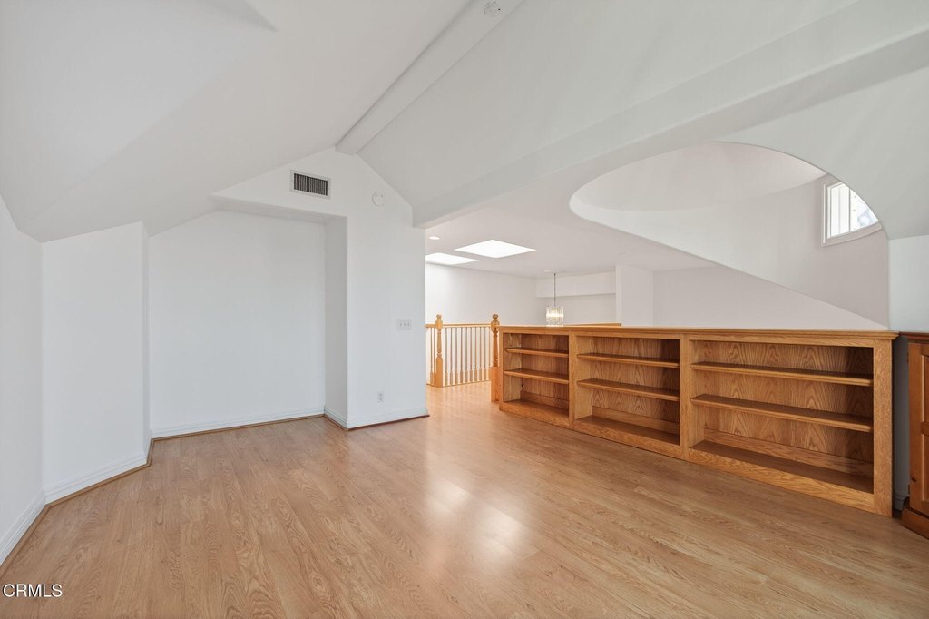 Oxnard, California, 93035, United States, 4 Bedrooms Bedrooms, ,3.5 BathroomsBathrooms,Residential,Forsale,2004312