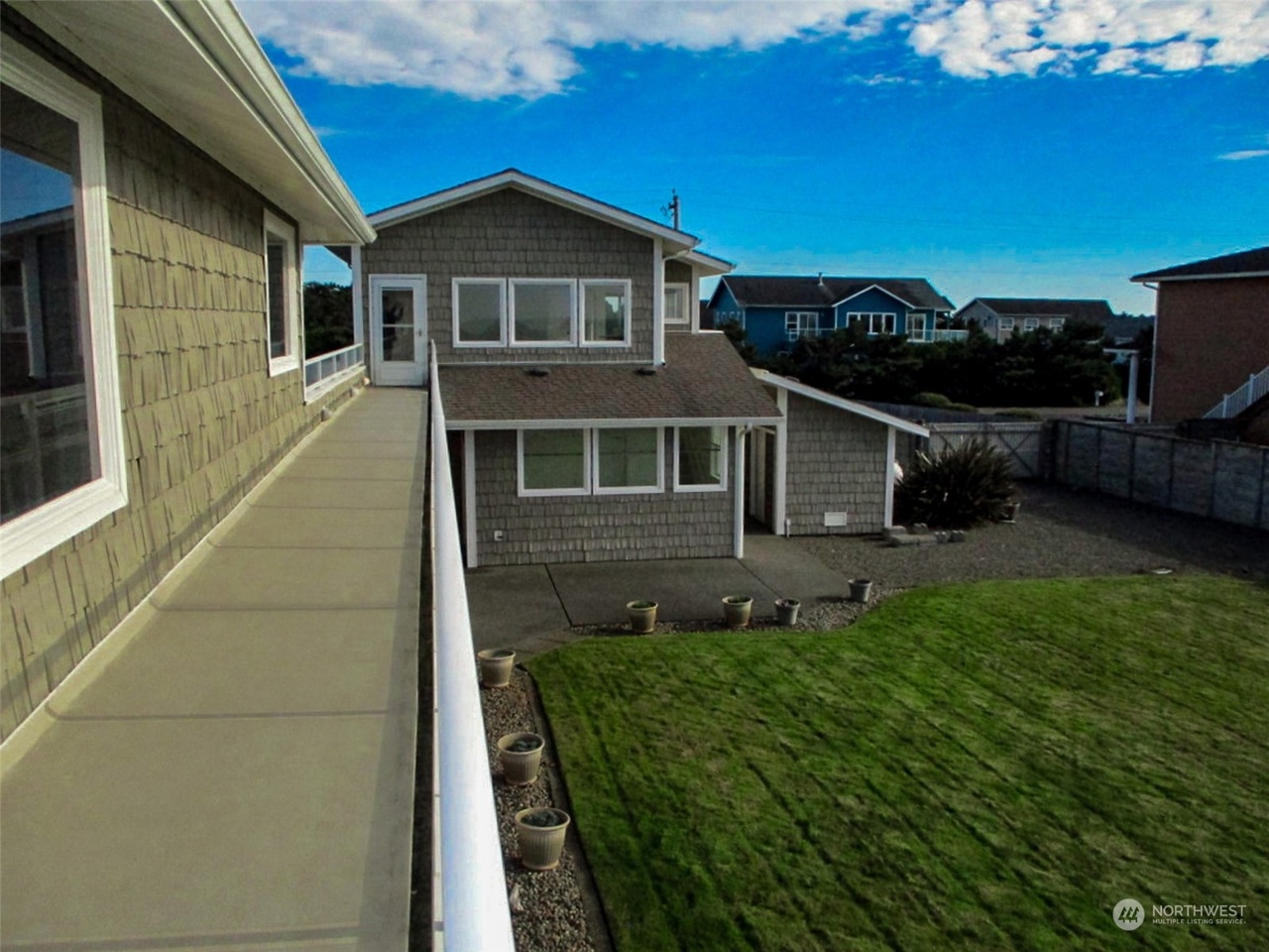 Ocean Shores, Washington, 98569, United States, 4 Bedrooms Bedrooms, ,3 BathroomsBathrooms,Residential,Forsale,2004449