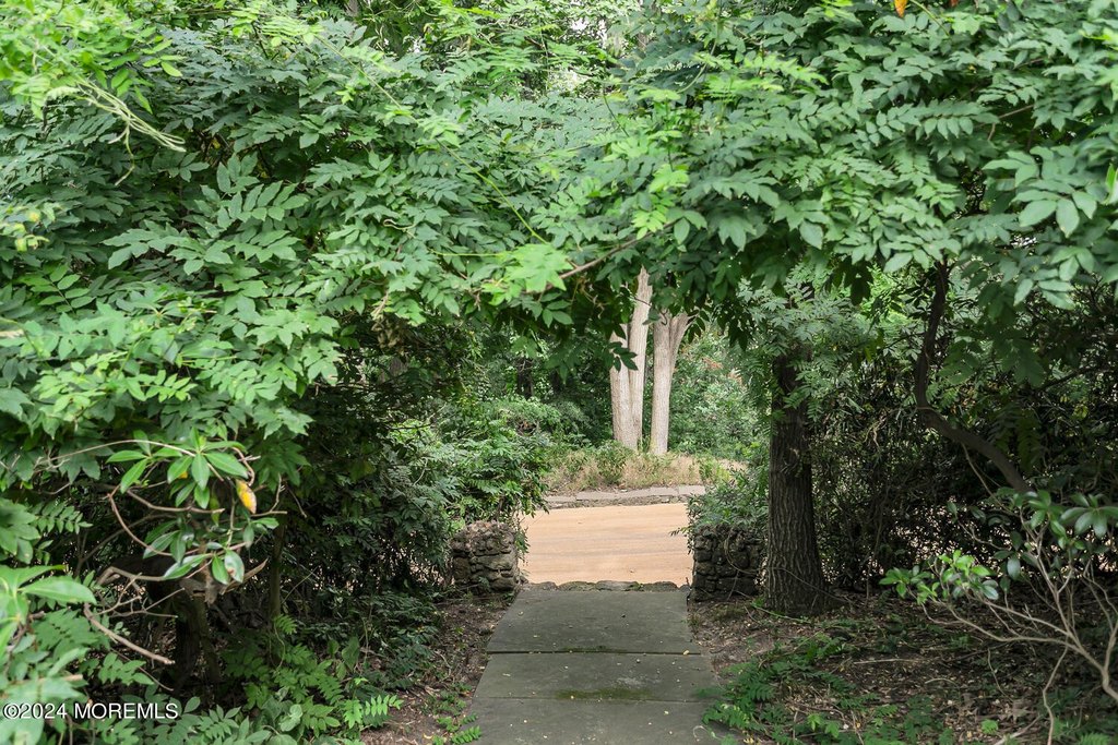 Highlands, New Jersey, 07732, United States, 5 Bedrooms Bedrooms, ,4.5 BathroomsBathrooms,Residential,Forsale,2008381