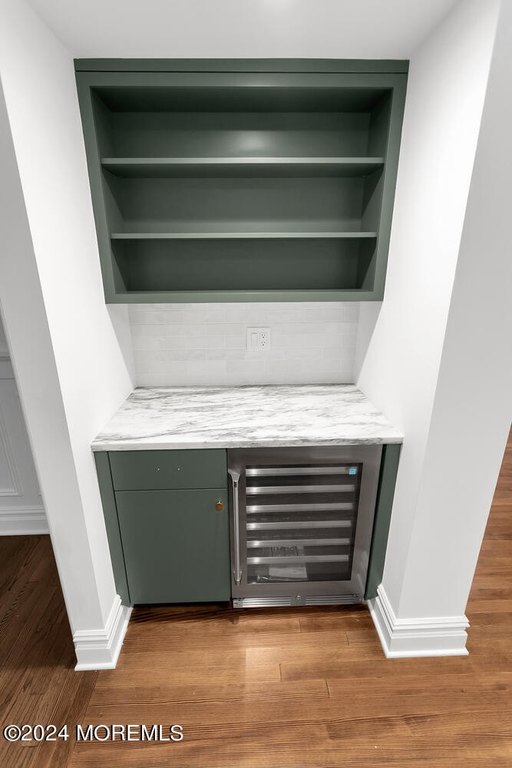 Highlands, New Jersey, 07732, United States, 5 Bedrooms Bedrooms, ,4.5 BathroomsBathrooms,Residential,Forsale,2008381