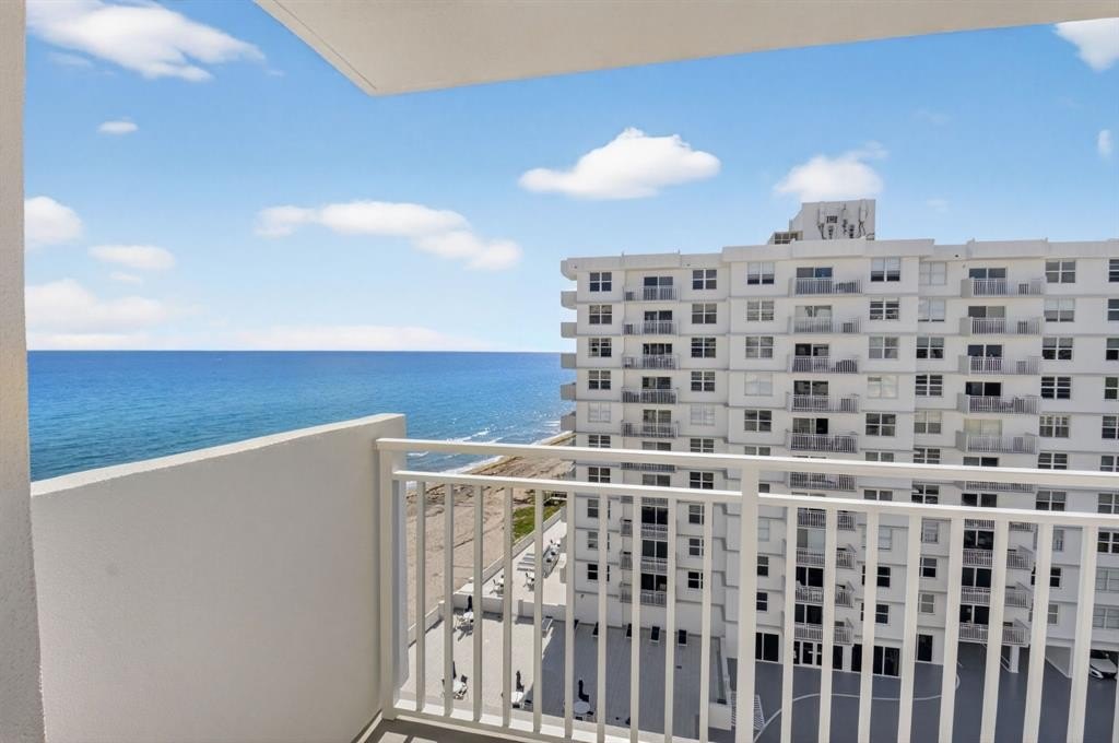 Highland Beach, Florida, 33487, United States, 2 Bedrooms Bedrooms, ,2 BathroomsBathrooms,Residential,Forsale,2004489