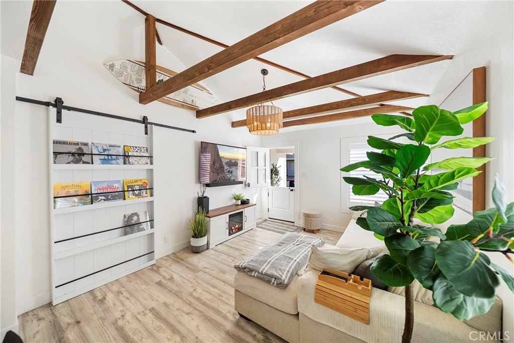 Oxnard, California, 93035, United States, 2 Bedrooms Bedrooms, ,2 BathroomsBathrooms,Residential,Forsale,2004319