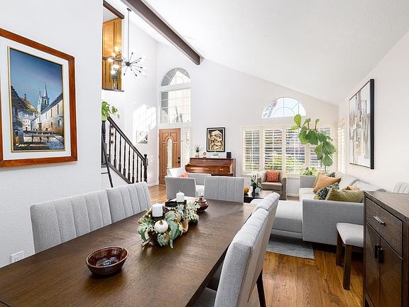 Santa Rosa, California, 95401, United States, 4 Bedrooms Bedrooms, ,3 BathroomsBathrooms,Residential,Forsale,1999291