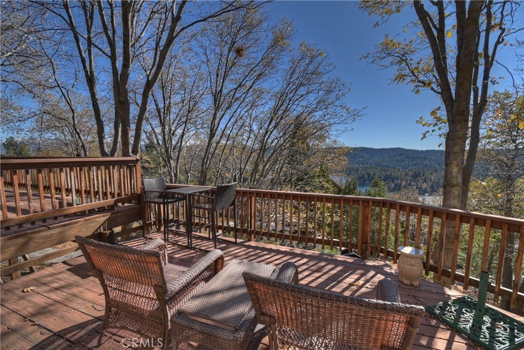 Lake Arrowhead, California, 92352, United States, 3 Bedrooms Bedrooms, ,2.5 BathroomsBathrooms,Residential,Forsale,2000297