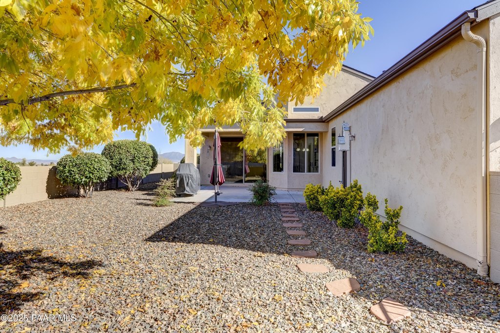 Prescott Valley, Arizona, 86314, United States, 3 Bedrooms Bedrooms, ,2 BathroomsBathrooms,Residential,Forsale,2011282