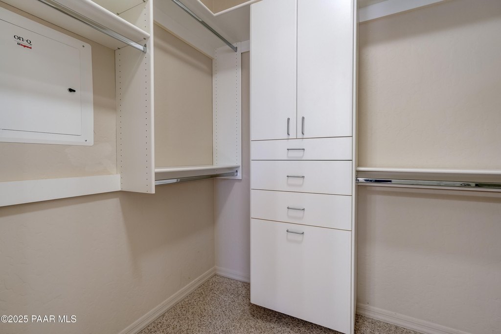 Prescott Valley, Arizona, 86314, United States, 3 Bedrooms Bedrooms, ,2 BathroomsBathrooms,Residential,Forsale,2011282