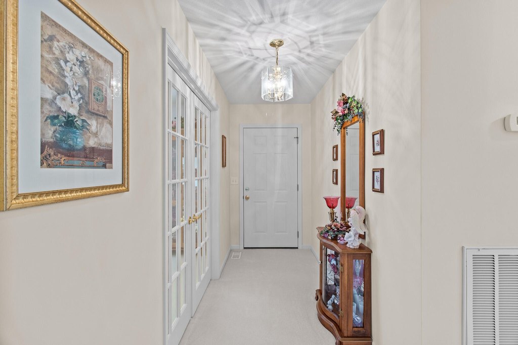 Dayton, Tennessee, 37321, United States, 3 Bedrooms Bedrooms, ,3.5 BathroomsBathrooms,Residential,Forsale,2009591