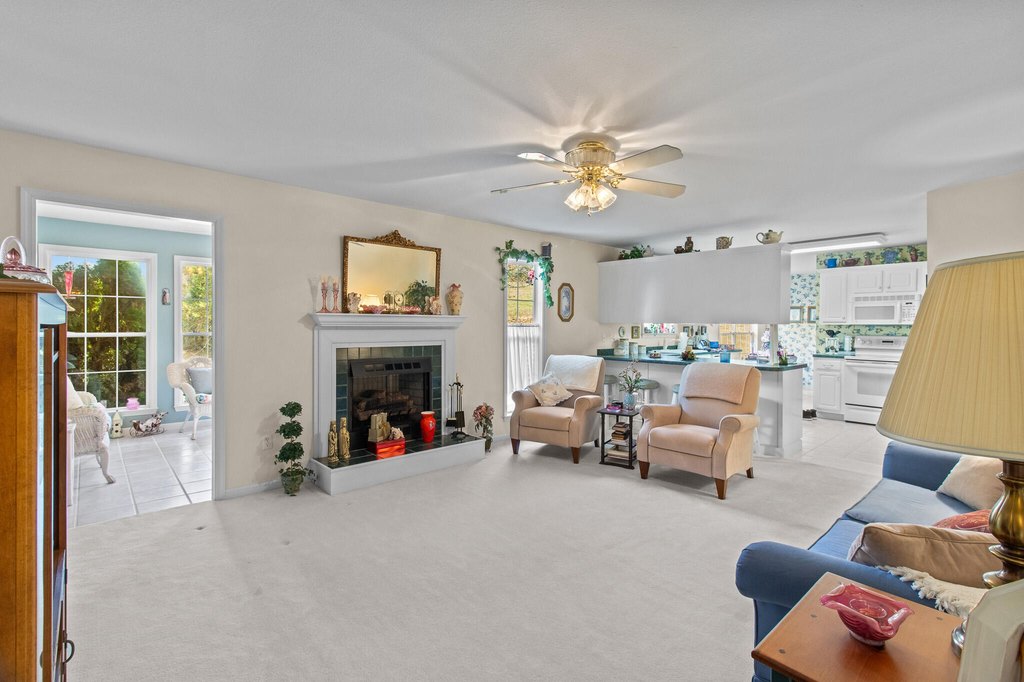 Dayton, Tennessee, 37321, United States, 3 Bedrooms Bedrooms, ,3.5 BathroomsBathrooms,Residential,Forsale,2009591