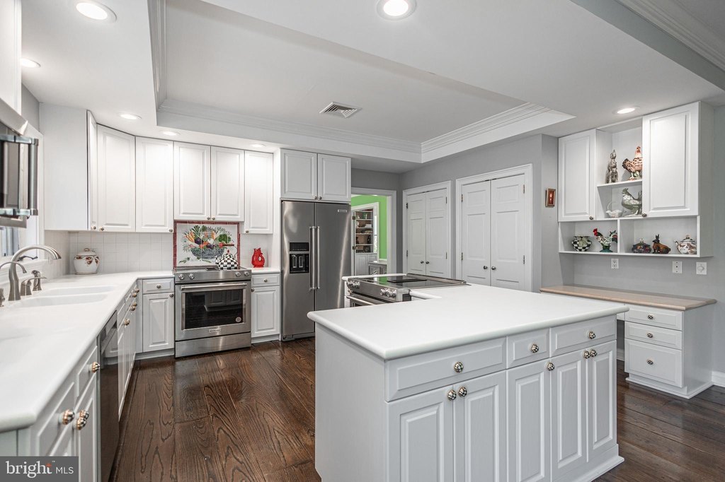 NEWTOWN, Pennsylvania, 18940, United States, 5 Bedrooms Bedrooms, ,5.5 BathroomsBathrooms,Residential,Forsale,2003972