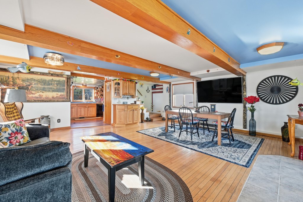 Greene, Maine, 04236, United States, 2 Bedrooms Bedrooms, ,1.5 BathroomsBathrooms,Residential,Forsale,2004723