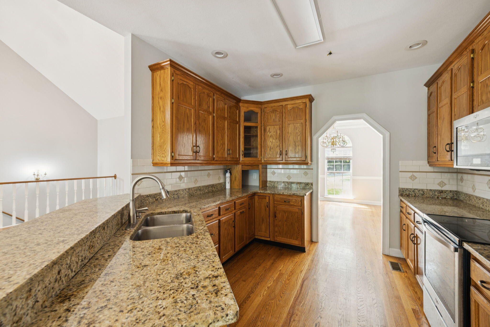 Harrison, Tennessee, 37341, United States, 4 Bedrooms Bedrooms, ,3 BathroomsBathrooms,Residential,Forsale,1946803