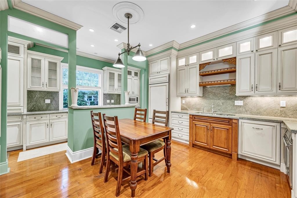 Fort Lauderdale, Florida, 33301, United States, 5 Bedrooms Bedrooms, ,4.5 BathroomsBathrooms,Residential,Forsale,2004508