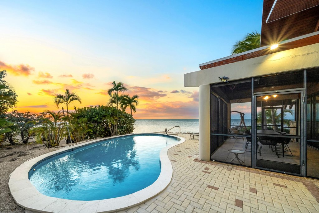 Marathon, Florida, 33050, United States, 3 Bedrooms Bedrooms, ,3 BathroomsBathrooms,Residential,Forsale,2011130