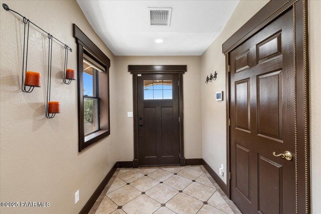 Paulden, Arizona, 86334, United States, 3 Bedrooms Bedrooms, ,2.5 BathroomsBathrooms,Residential,Forsale,1903147