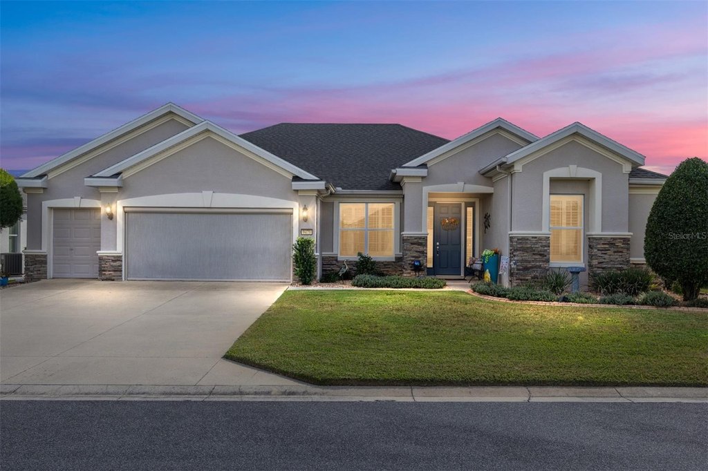 OCALA, Florida, 34481, United States, 3 Bedrooms Bedrooms, ,2 BathroomsBathrooms,Residential,Forsale,2004590