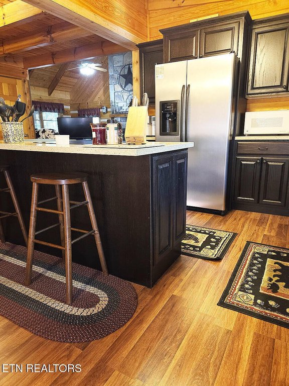 Sevierville, Tennessee, 37876, United States, 1 Bedroom Bedrooms, ,3 BathroomsBathrooms,Residential,Forsale,2012715