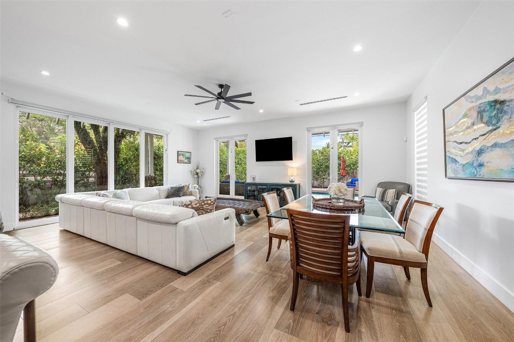 Fort Lauderdale, Florida, 33301, United States, 4 Bedrooms Bedrooms, ,4.5 BathroomsBathrooms,Residential,Forsale,1968297