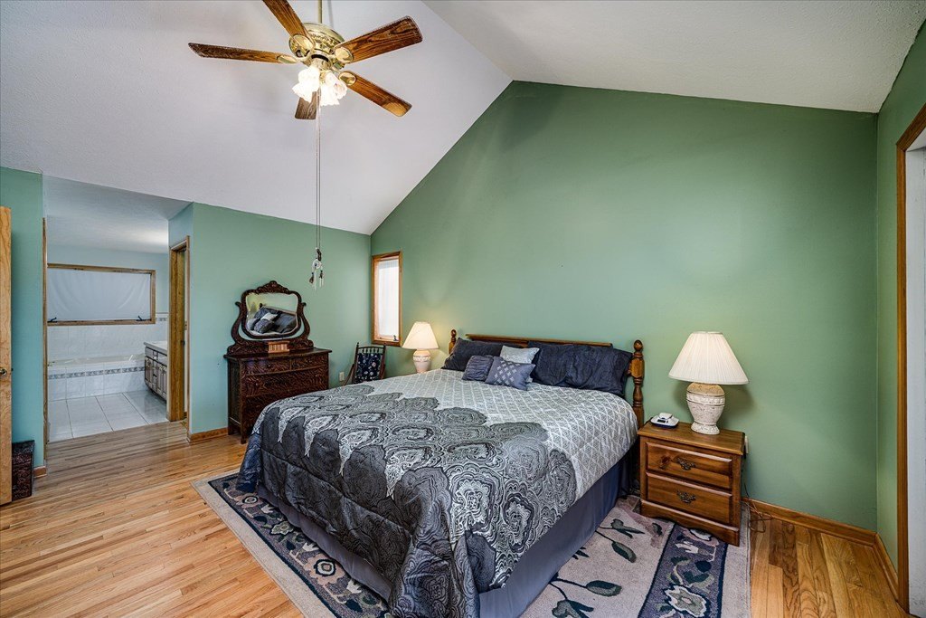 Monterey, Tennessee, 38574, United States, 4 Bedrooms Bedrooms, ,3 BathroomsBathrooms,Residential,Forsale,1954065