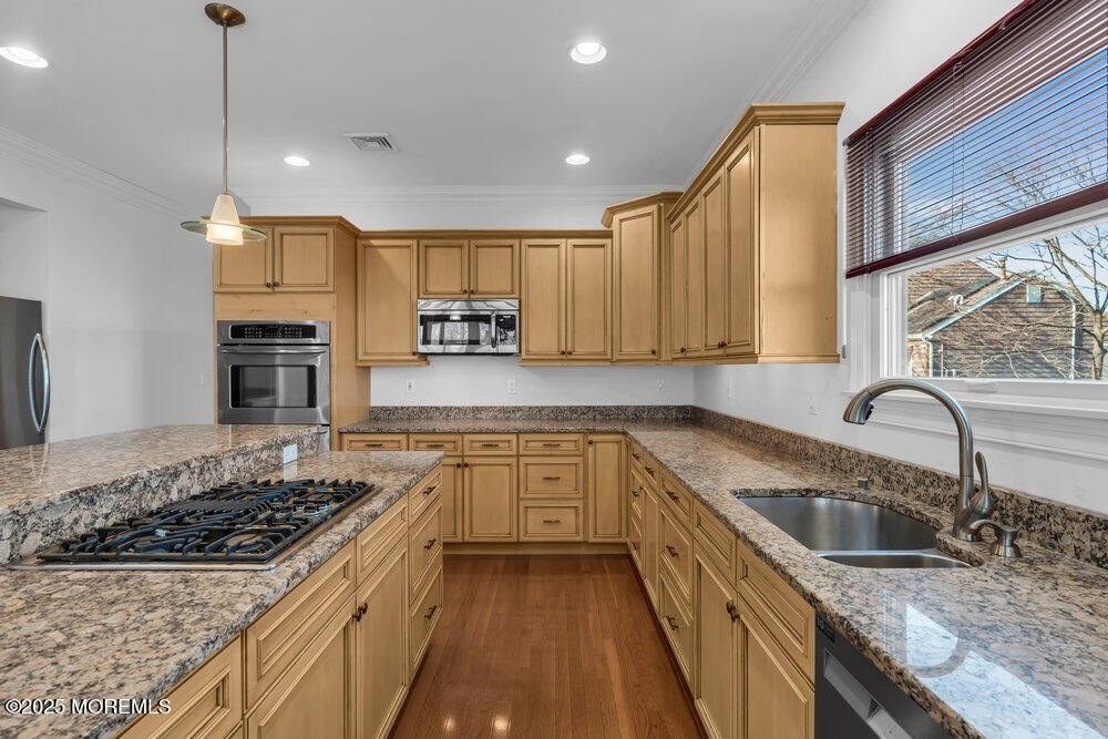 Long Branch, New Jersey, 07740, United States, 5 Bedrooms Bedrooms, ,3.5 BathroomsBathrooms,Residential,Forsale,2004837