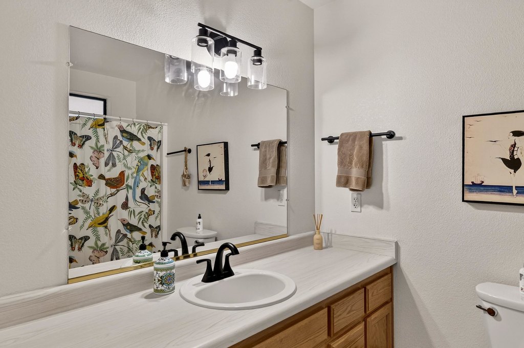 Lake Almanor, California, 96137, United States, 3 Bedrooms Bedrooms, ,2.5 BathroomsBathrooms,Residential,Forsale,2012842