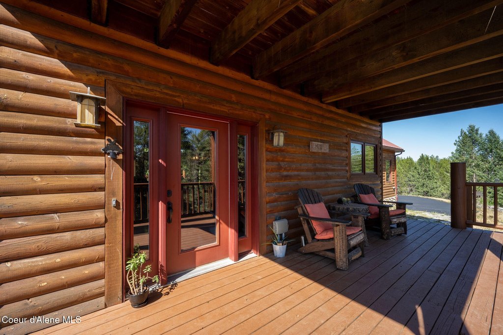 Spirit Lake, Idaho, 83869, United States, 3 Bedrooms Bedrooms, ,3.5 BathroomsBathrooms,Residential,Forsale,1984585