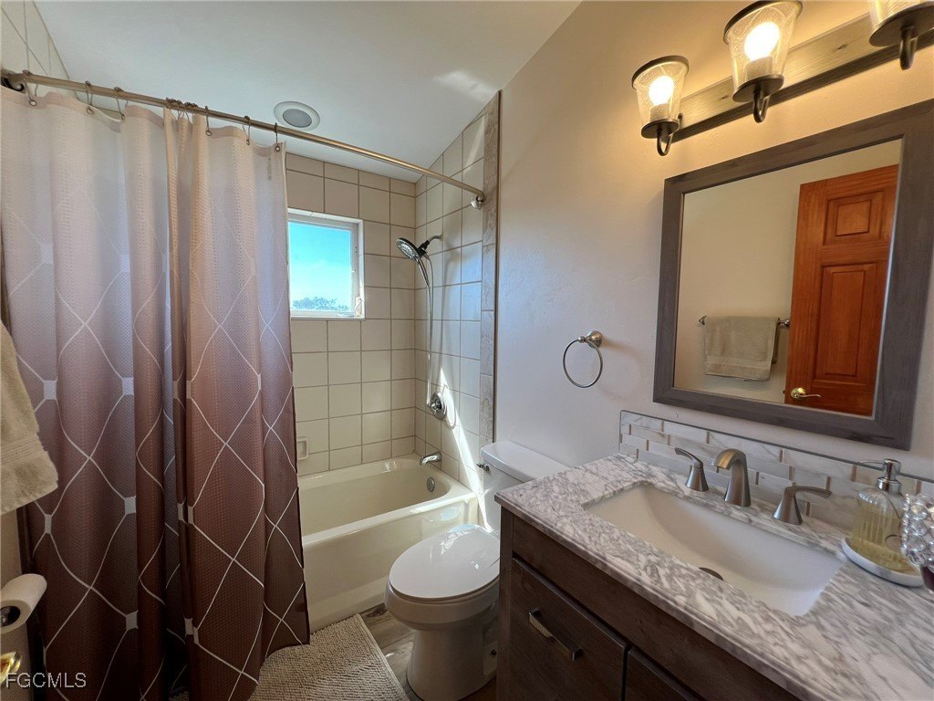 Sanibel, Florida, 33957, United States, 4 Bedrooms Bedrooms, ,2.5 BathroomsBathrooms,Residential,Forsale,2004809