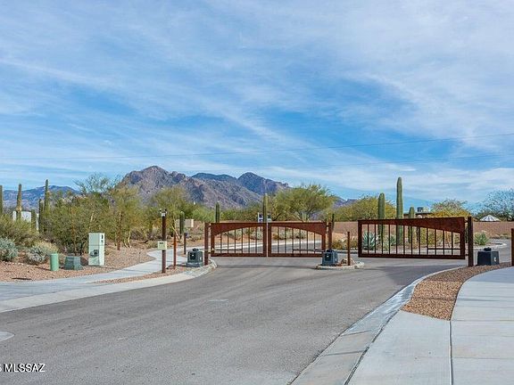 Tucson, Arizona, 85704, United States, 4 Bedrooms Bedrooms, ,3 BathroomsBathrooms,Residential,Forsale,2004424