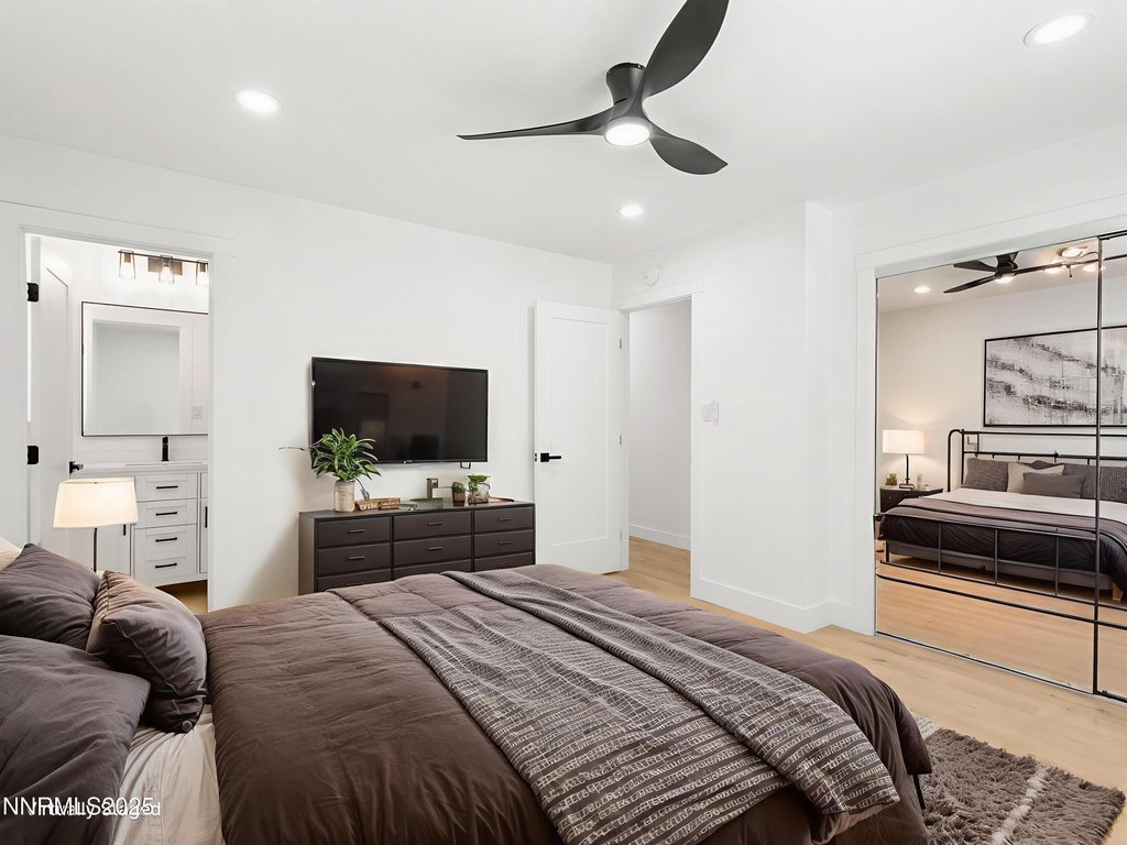 Stateline, Nevada, 89449, United States, 3 Bedrooms Bedrooms, ,2 BathroomsBathrooms,Residential,Forsale,1953734