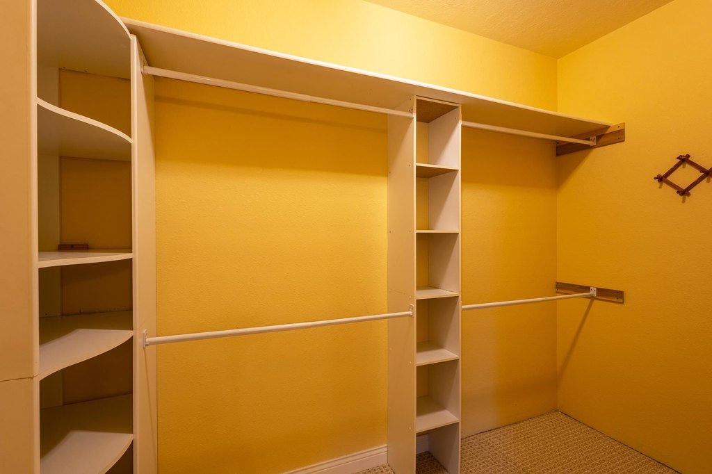 Spearfish, South Dakota, 57783, United States, 5 Bedrooms Bedrooms, ,3 BathroomsBathrooms,Residential,Forsale,2011078