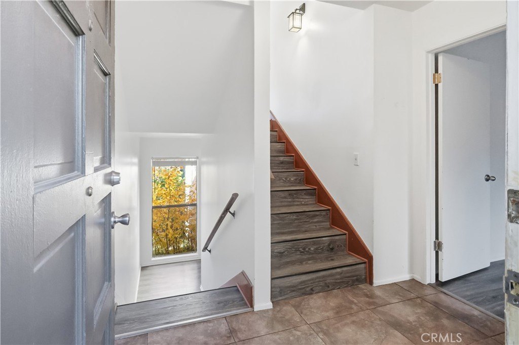 Lake Arrowhead, California, 92352, United States, 4 Bedrooms Bedrooms, ,2.5 BathroomsBathrooms,Residential,Forsale,2004862