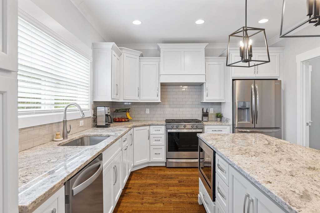 Soddy Daisy, Tennessee, 37379, United States, 4 Bedrooms Bedrooms, ,3.5 BathroomsBathrooms,Residential,Forsale,2009571