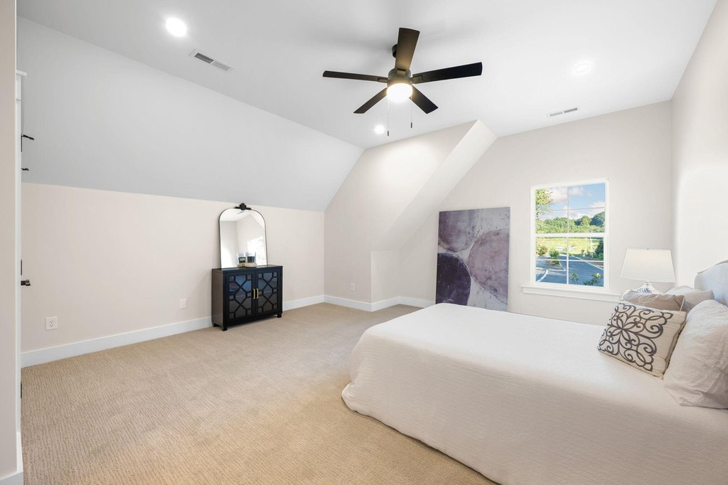 Cleveland, Tennessee, 37312, United States, 3 Bedrooms Bedrooms, ,2.5 BathroomsBathrooms,Residential,Forsale,1963564