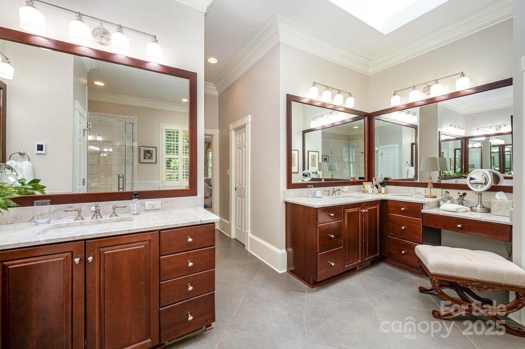 Iron Station, North Carolina, 28080, United States, 5 Bedrooms Bedrooms, ,4.5 BathroomsBathrooms,Residential,Forsale,2007723