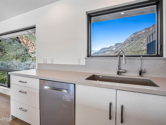 Sedona, Arizona, 86336, United States, 2 Bedrooms Bedrooms, ,2 BathroomsBathrooms,Residential,Forsale,2004629