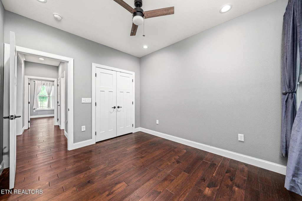 Crossville, Tennessee, 38558, United States, 3 Bedrooms Bedrooms, ,2.5 BathroomsBathrooms,Residential,Forsale,1907856