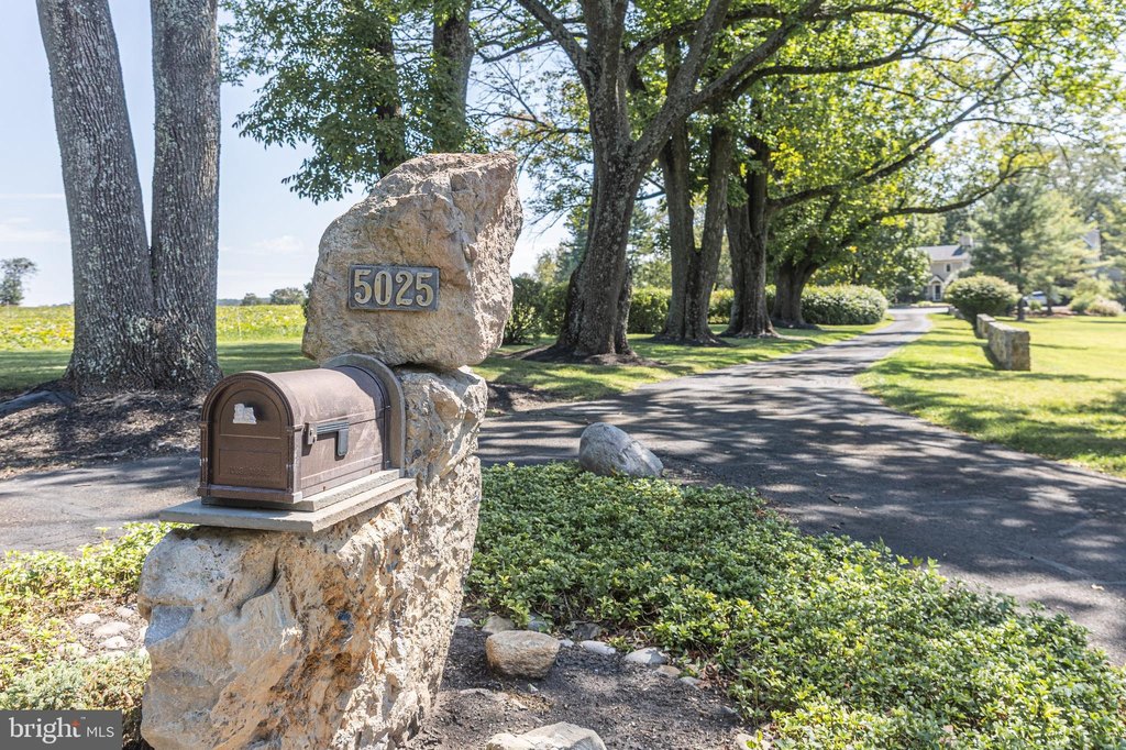 DOYLESTOWN, Pennsylvania, 18902, United States, 5 Bedrooms Bedrooms, ,4.5 BathroomsBathrooms,Residential,Forsale,2004188