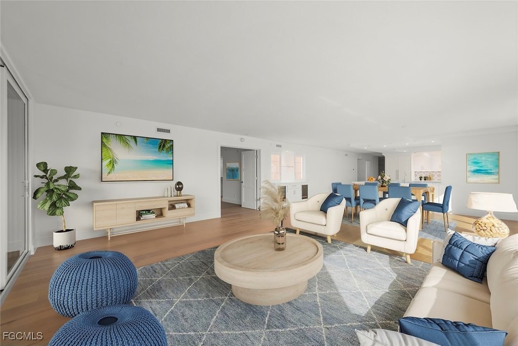 Sanibel, Florida, 33957, United States, 3 Bedrooms Bedrooms, ,3.5 BathroomsBathrooms,Residential,Forsale,2004792