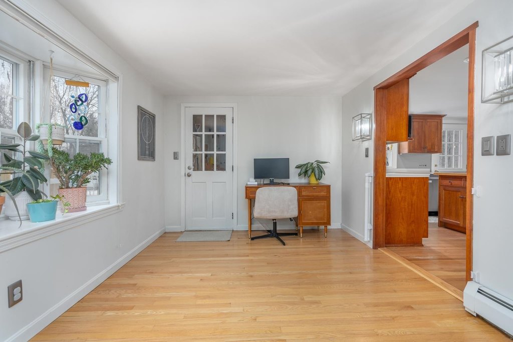 Strafford, New Hampshire, 03884, United States, 3 Bedrooms Bedrooms, ,1.5 BathroomsBathrooms,Residential,Forsale,2011248