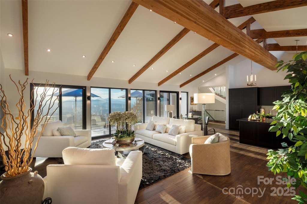 Asheville, North Carolina, 28804, United States, 3 Bedrooms Bedrooms, ,3.5 BathroomsBathrooms,Residential,Forsale,2011989