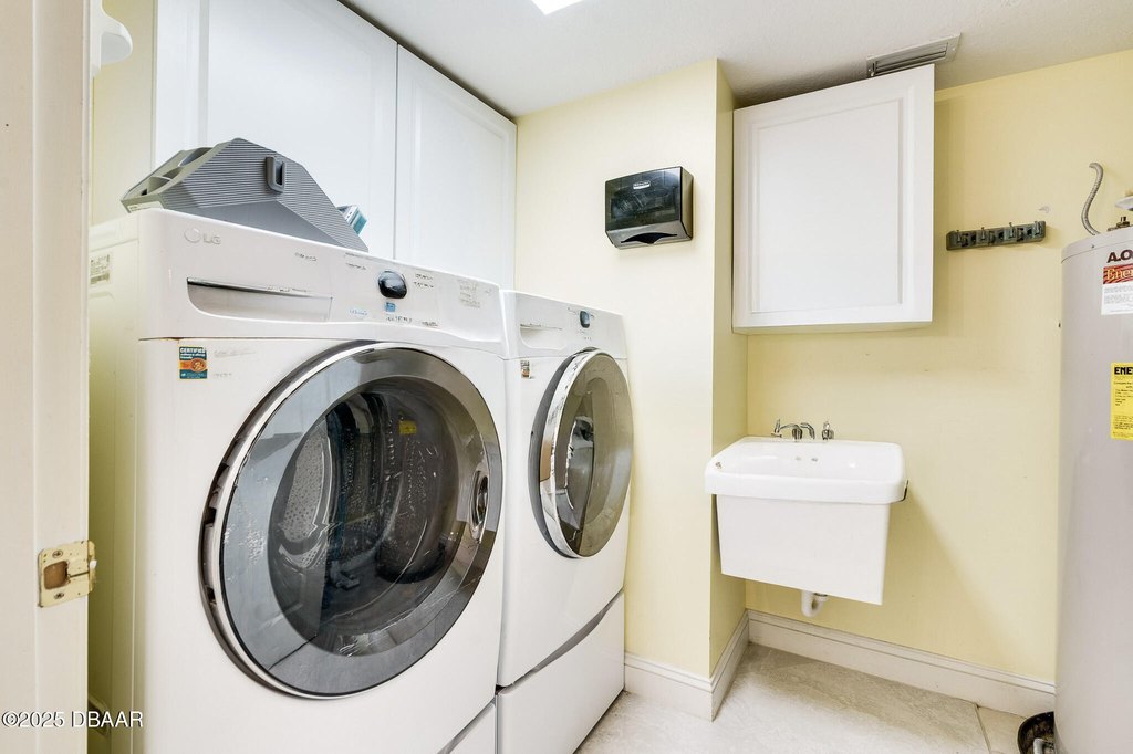 Ponce Inlet, Florida, 32127, United States, 3 Bedrooms Bedrooms, ,3 BathroomsBathrooms,Residential,Forsale,2014689