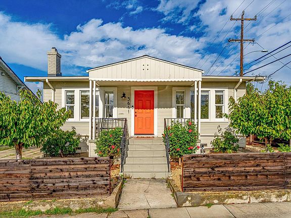 Oakland, California, 94619, United States, 2 Bedrooms Bedrooms, ,1 BathroomBathrooms,Residential,Forsale,2004749