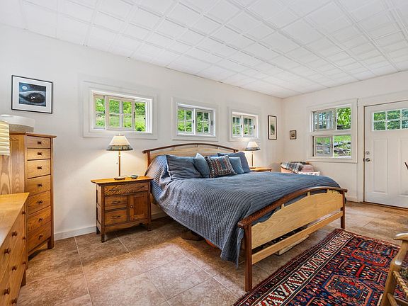 Randolph, Vermont, 05061, United States, 5 Bedrooms Bedrooms, ,2.5 BathroomsBathrooms,Residential,Forsale,2004854