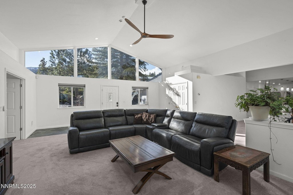 Reno, Nevada, 89511, United States, 3 Bedrooms Bedrooms, ,3.5 BathroomsBathrooms,Residential,Forsale,2012829